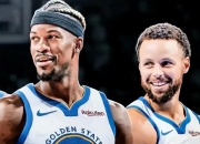 包含魔术三巨头联手，球队未来可期得分突破，西蒙斯冲击季后赛！的词条