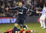  雄鹿队送米德尔顿到奇才队 