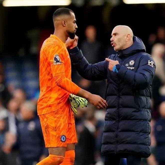 切尔西客场失利，后防连续失误致失球的简单介绍