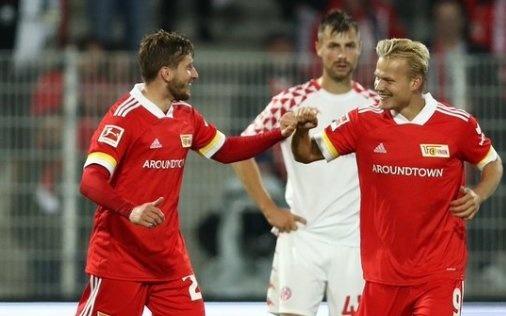 瓦伦西亚主场大胜，法兰克福再遭打击