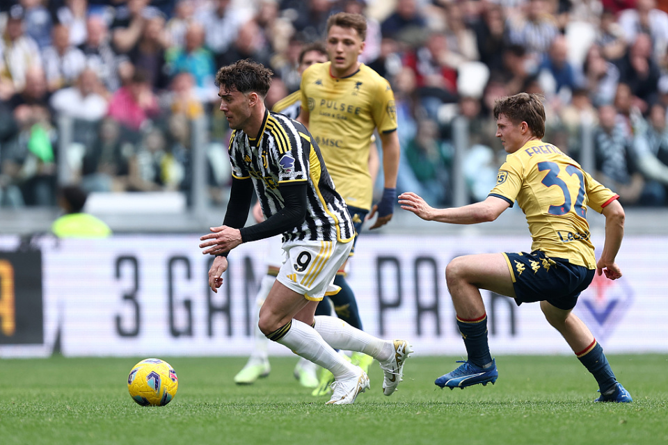 阿森纳后防定造迟到，续签前锋莫瑞穆斯亚，全队呼风唤雨的简单介绍