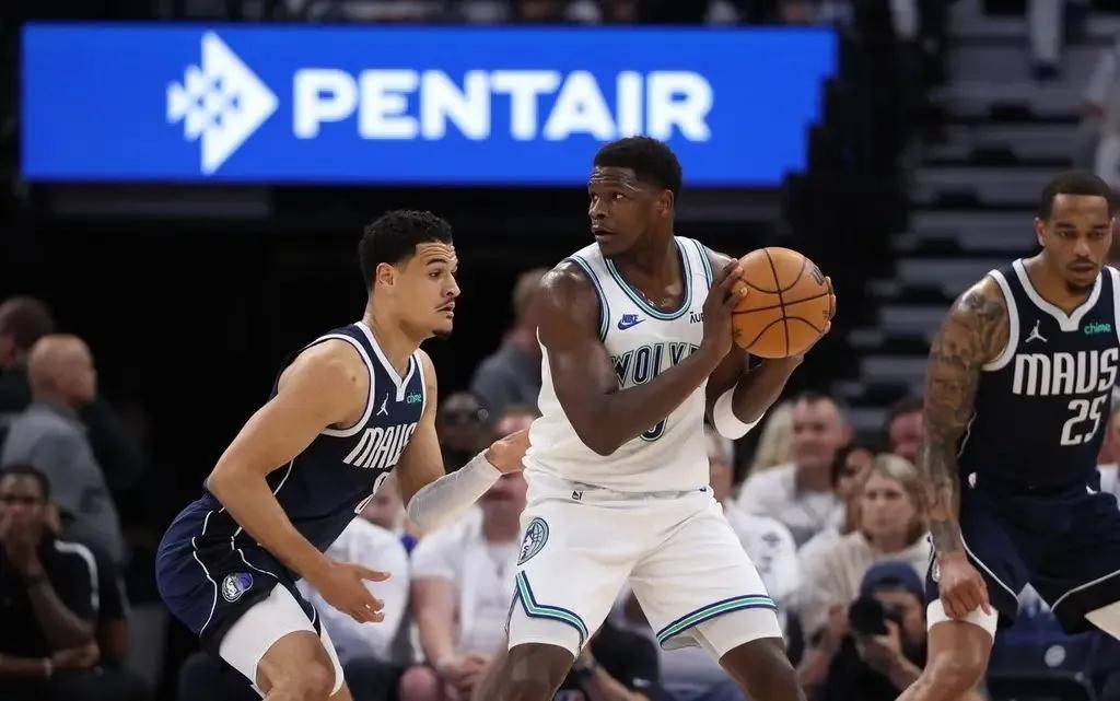 东契奇陷入低谷，唐斯连败，火箭球队命运悬念！