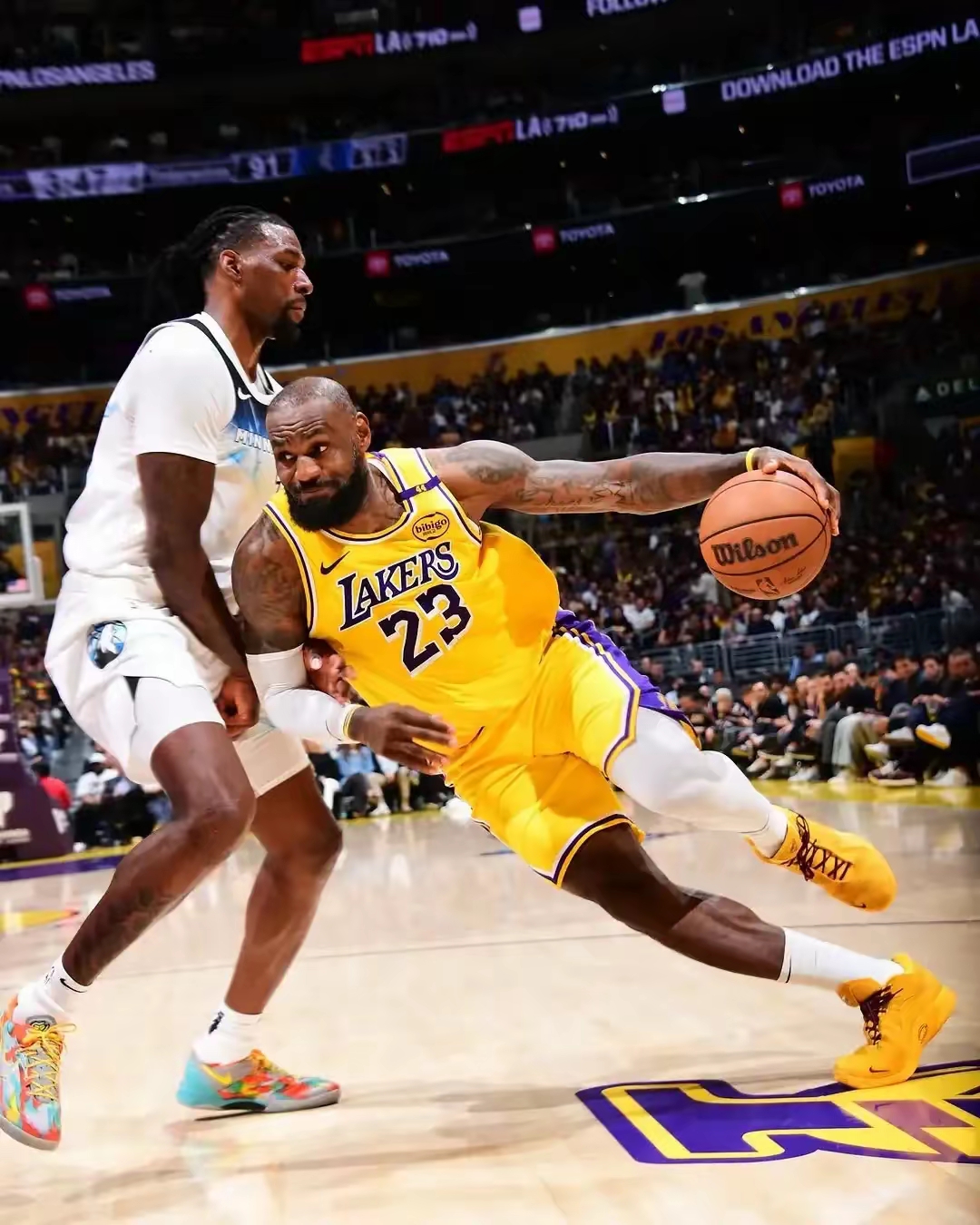 关于詹姆斯关键节点出色防守,中国队带队取胜!的信息 关于詹姆斯关键节点出色防守,中国队带队取胜!的信息